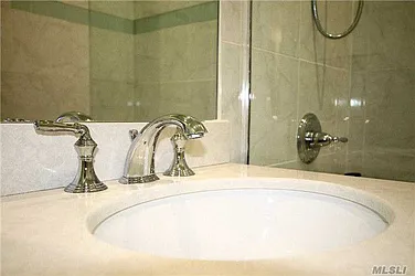 Sold by Remax City Square