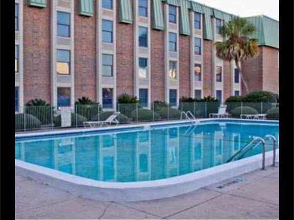 3rd image of 224 E Garden St APT 444