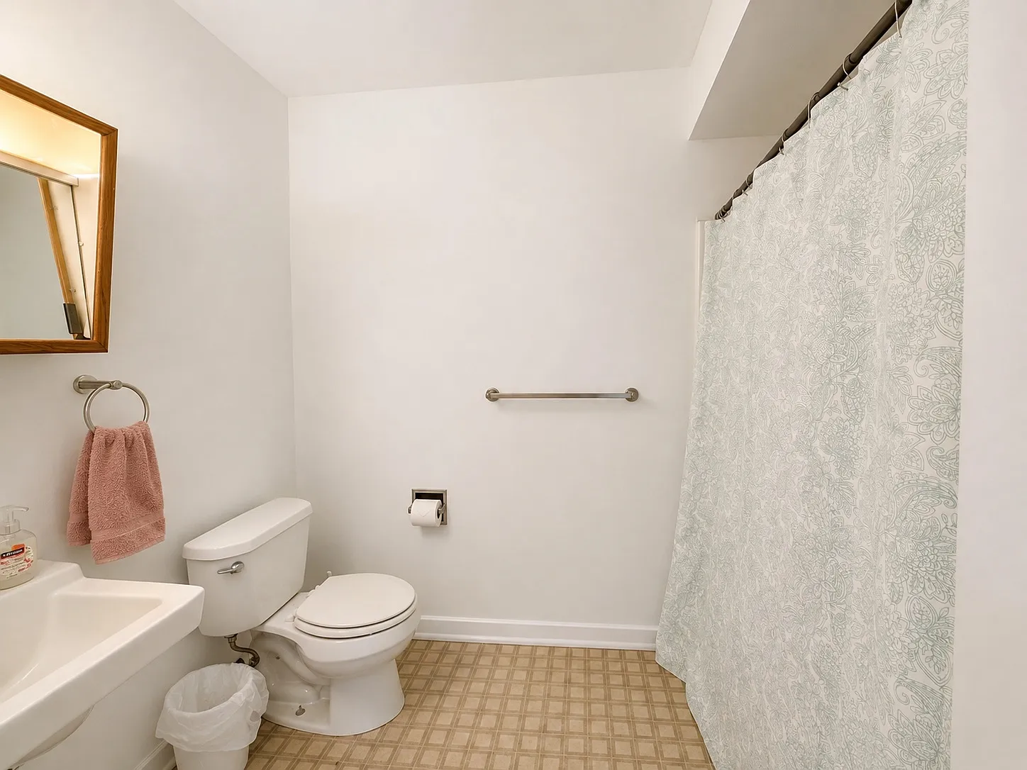 Studio, $1,150 — Photo 2