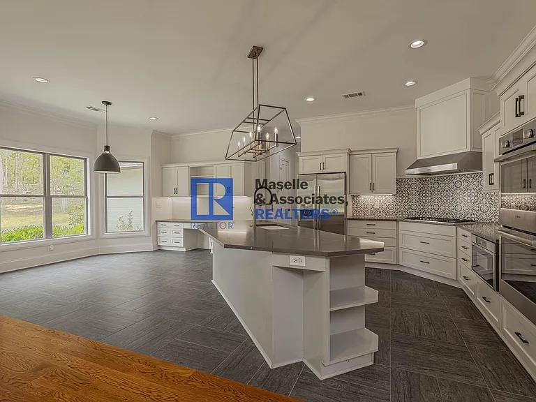 412 Dover Ln — Photo 25