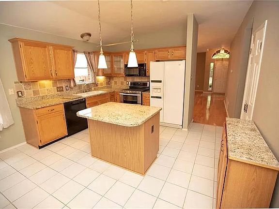2nd image of 2948 Cohoba Dr