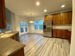152 Greenview Dr, Newnan, GA 30265
