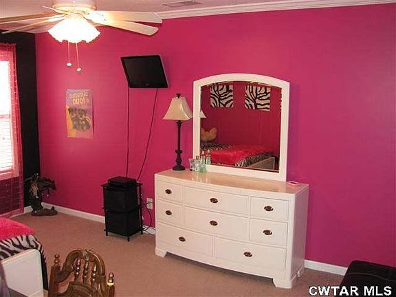 4th image of 57 Summer Hill Dr