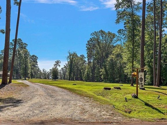 2nd image of 1601 County Road 489