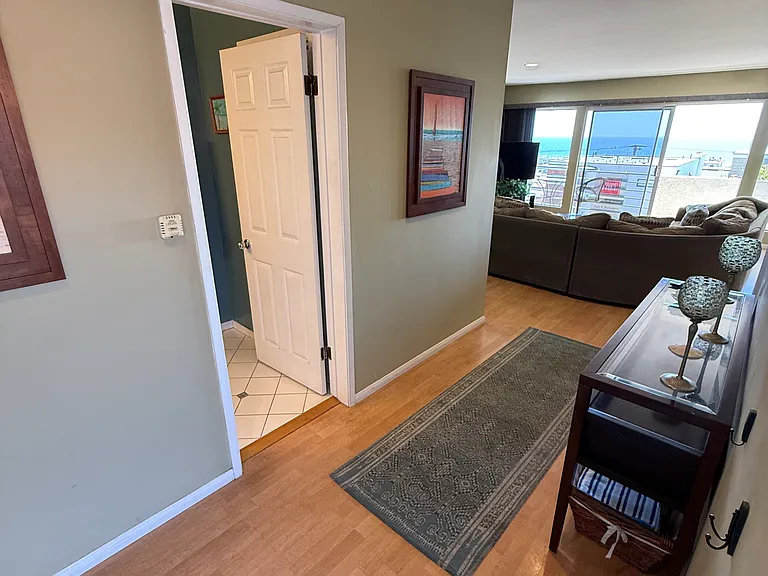 1744 Manhattan Ave #UPPER — Photo 19