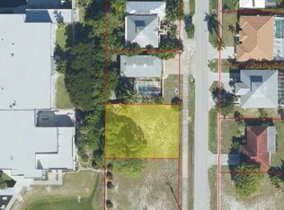 150 Greenview ST, MARCO ISLAND, FL 34145