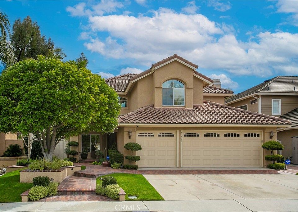 1st image of 21836 Las Nubes Dr