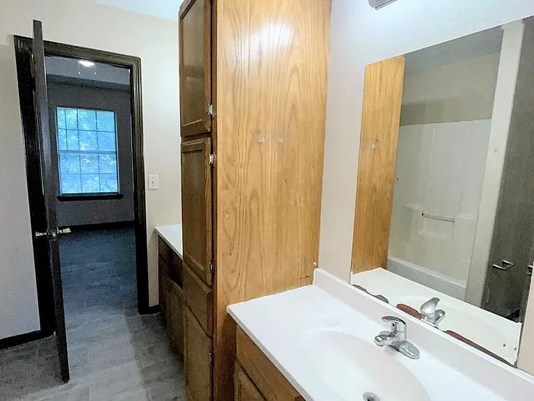702 Sonesta Dr #A — Photo 8