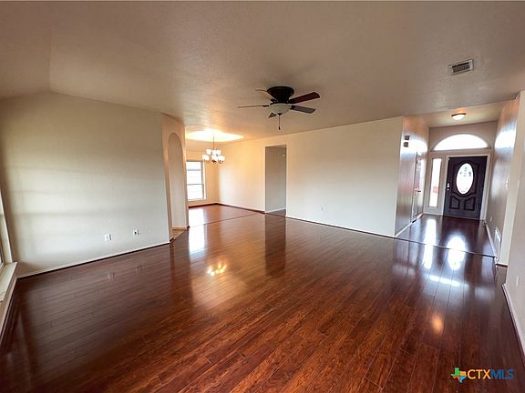 3rd image of 5708 Montrose Dr