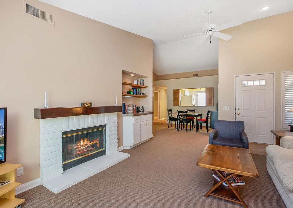 1st image of 216 E Desert Falls Dr