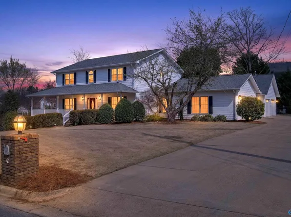 308 Mayfield Ln NE, Jacksonville, AL 36265