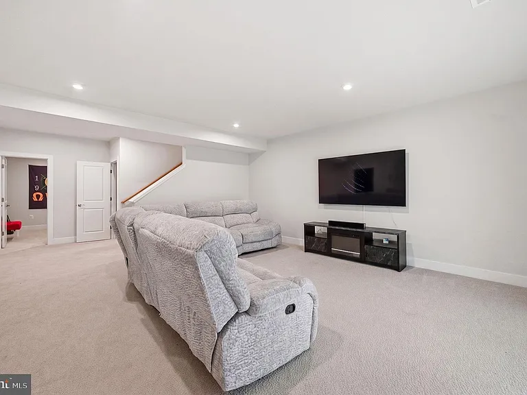 18106 Marsh Pine Rd — Photo 28