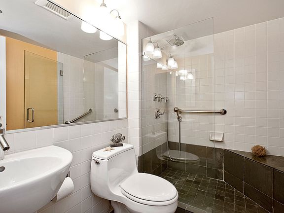 5th image of 101 Lombard St APT 406W