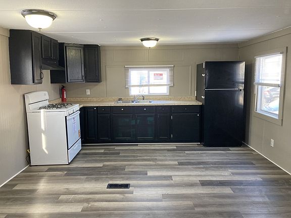2nd image of 4826 Wayne Park Dr #Way4826