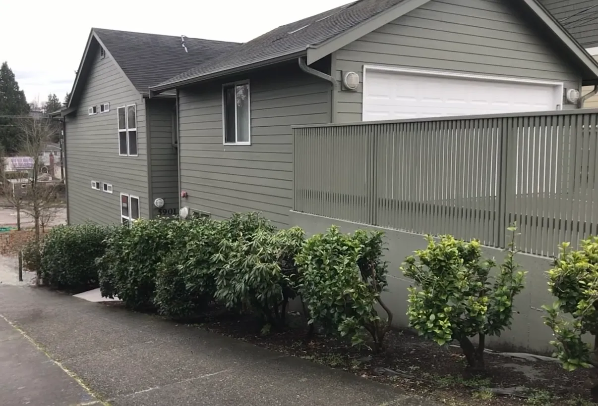 3 bed, 1120 sqft, $3,500 — Photo 2