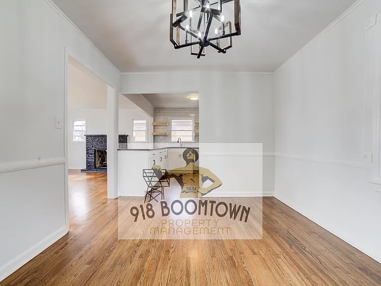4819 E 37th Pl — Photo 7