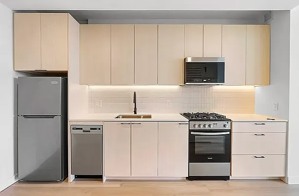 Rented by Living New York | media 3