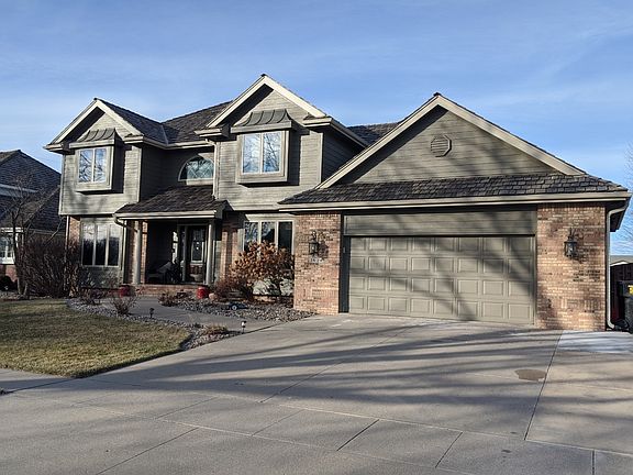 2nd image of 2624 Park Place Dr