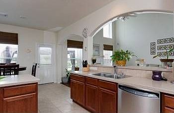4th image of 4607 Treasure Ln