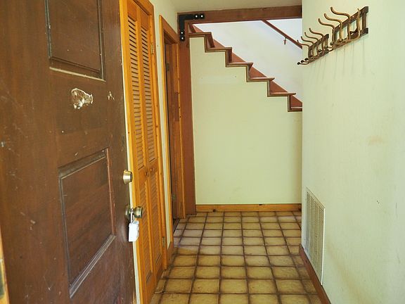 Entry or Foyer