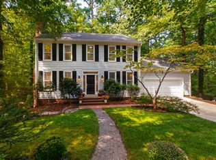 223 Huntington Dr, Chapel Hill, NC 27514