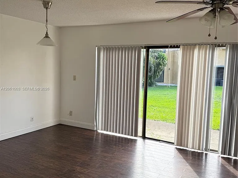3246 N Pine Island Rd #101 — Photo 28