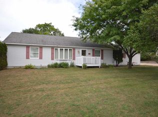1005 S Lake St, Boyne City, MI 49712