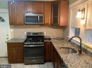 33 E Palmer St #B, Morrisville, PA 19067