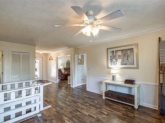 5th image of 2871 Stauffer Dr