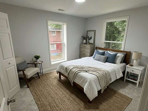 5th image of 2676 Miriam Ln
