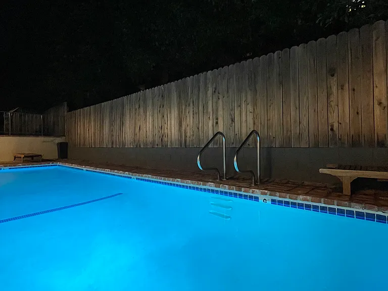 700 Westmount Dr #103 — Photo 23