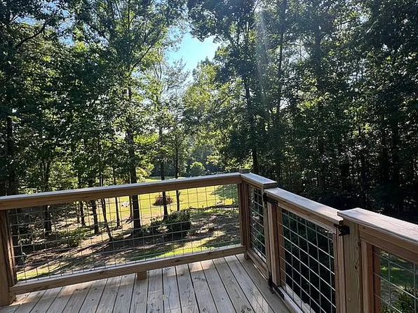 406 Georgetown Rd NE, Lenoir, NC 28645