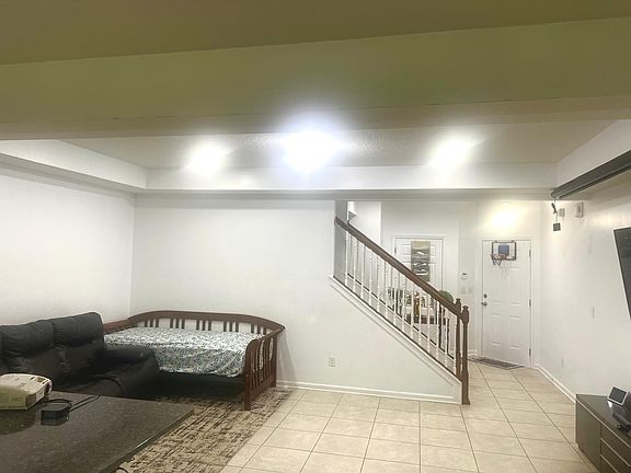 2nd image of 113 Richmond Dr