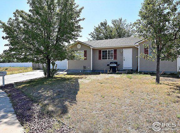 3rd image of 1122 E 25th Street Ln