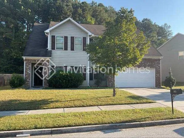 4042 Oak Field Dr, Loganville, GA 30052