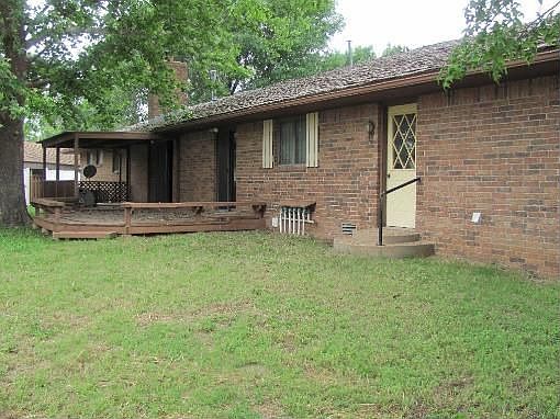 4th image of 1 Highland Ln