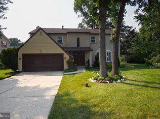 3 Logan Dr, Cherry Hill, NJ 08034