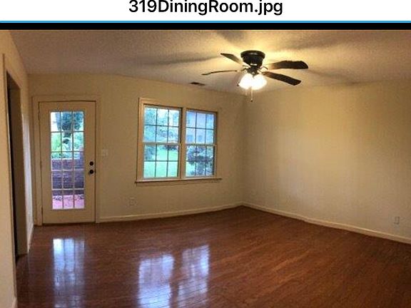 Dining room leads to patio