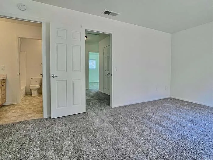2638 Alpine Blvd #B — Photo 13