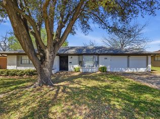 6028 Walraven Cir, Fort Worth, TX 76133