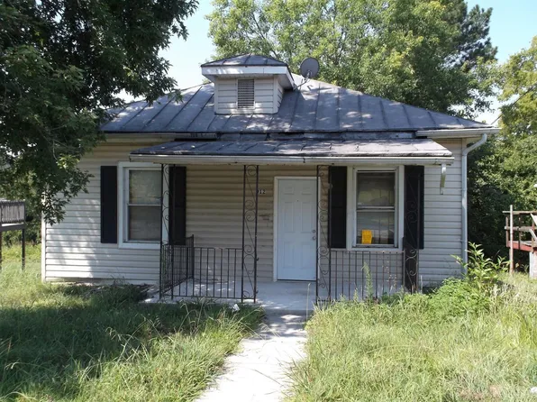 912 Cole St, Danville, VA 24541