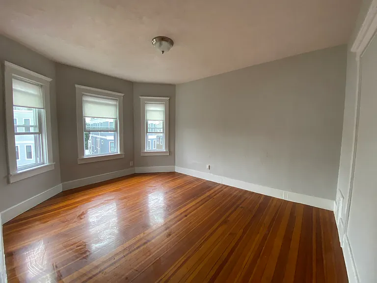 17 Roseclair St #3 — Photo 13