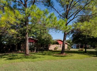 205 Tracy Lee Ct, Burleson, TX 76028