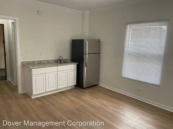 2nd image of 520 S Hobart Blvd #11382385