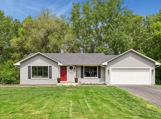 13710 5th Ave N, Plymouth, MN 55441