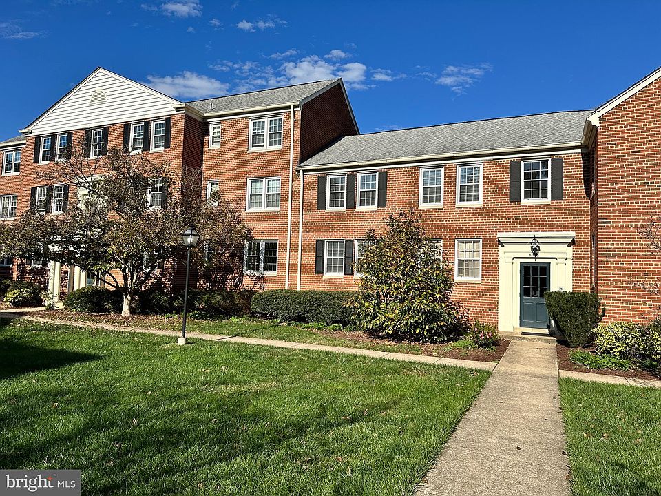 1st image of 6710 W Wakefield Dr APT B1