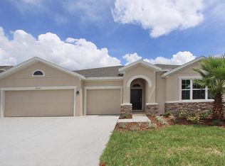 31641 Bearded Oak Dr, Zephyrhills, FL 33543