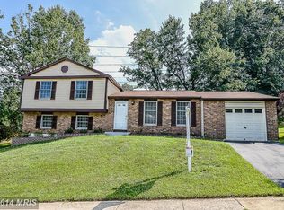 8210 Terra Grande Ave, Springfield, VA 22153