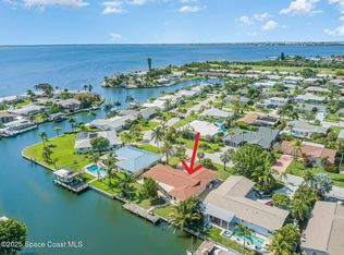 367 S Dorset Dr, Cocoa Beach, FL 32931