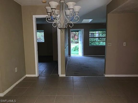 3rd image of 1687 Palmetto Ave